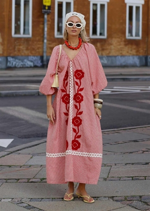 Abelone kjole Red Flower Sissel Edelbo 